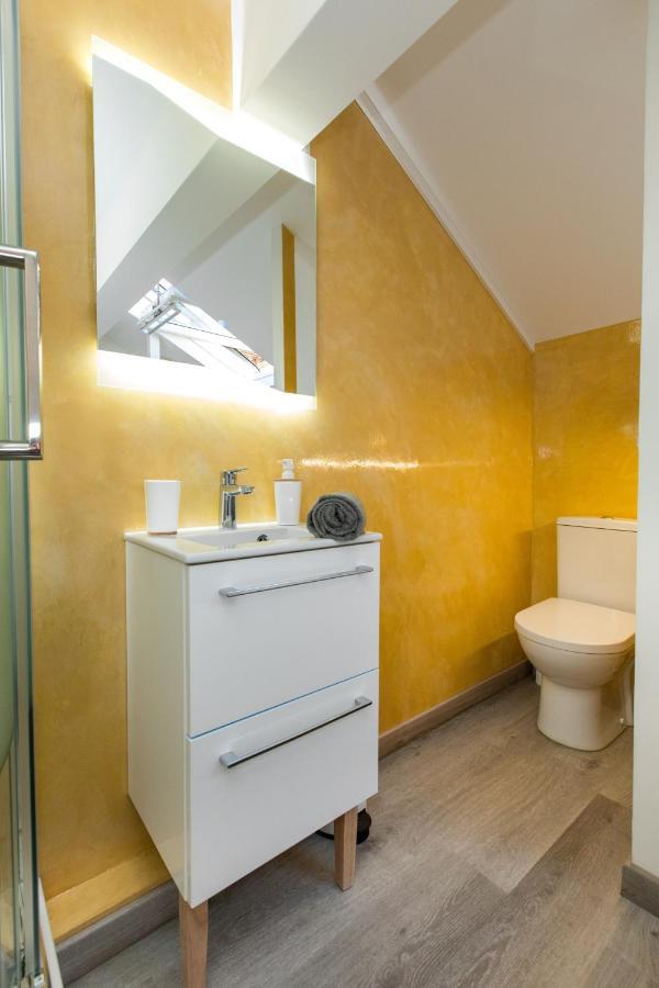 Duplex : Plage 300M, Clim, Netflix Cannes Exterior photo
