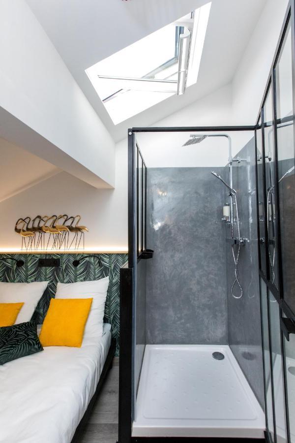 Duplex : Plage 300M, Clim, Netflix Cannes Exterior photo