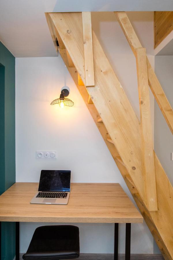 Duplex : Plage 300M, Clim, Netflix Cannes Exterior photo